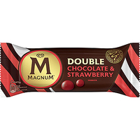 Magnum double chocolate & strawberry