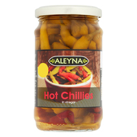 Aleyna Hot Chillies In Vinegar